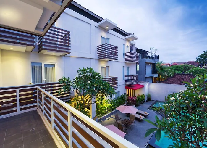 Hotel The Rinaya By Ecommerceloka