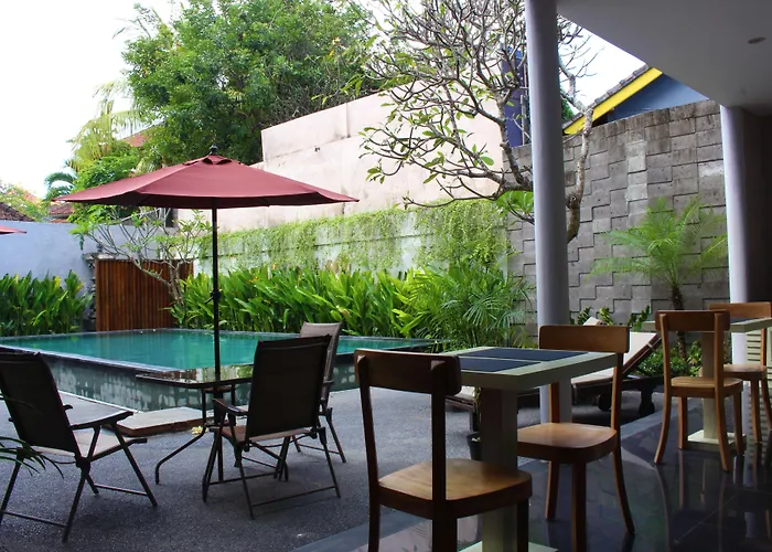 The Rinaya By Ecommerceloka Hotel 3*