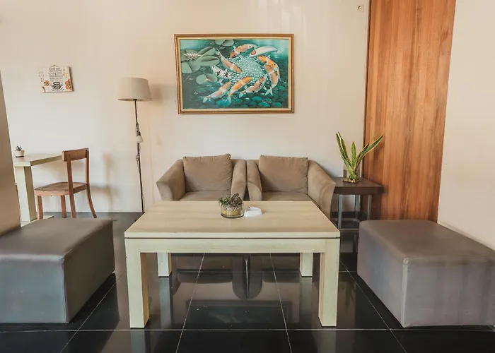 Hotel The Rinaya By Ecommerceloka Canggu (Bali)